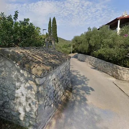 Kastel Σπίτι διακοπών Zrnovo